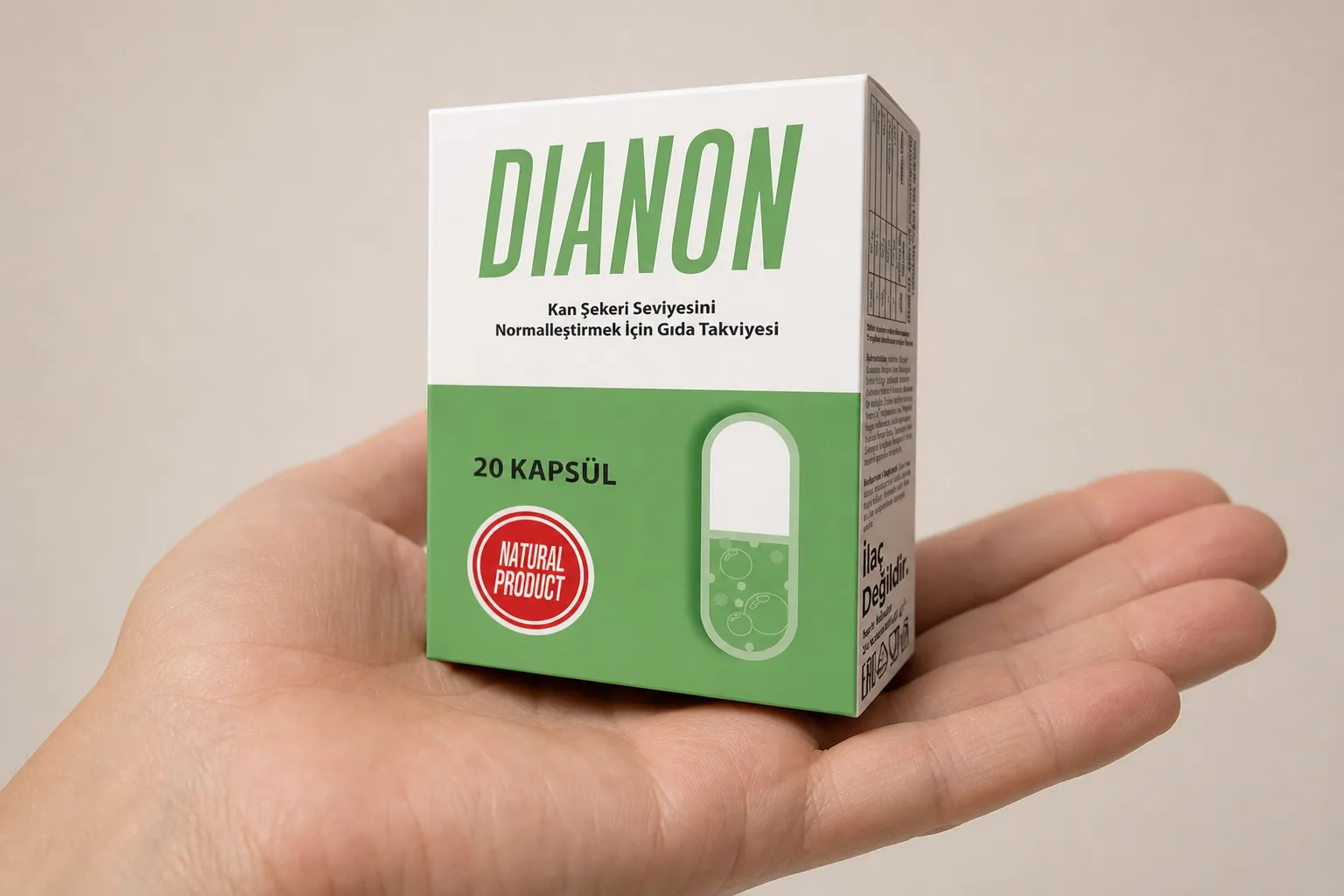 Dianon — Verpackung in der Hand