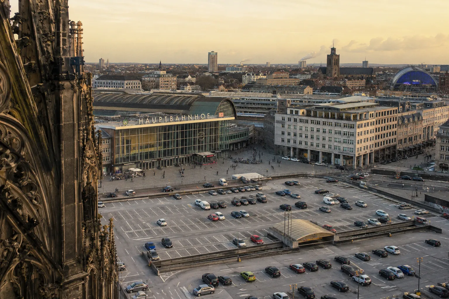 Physiotherapie in Köln: Praxen, Fristen und Praxisalltag